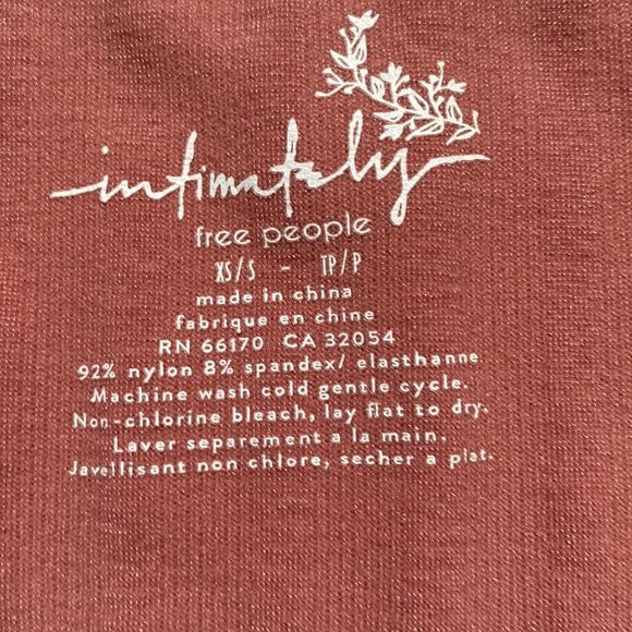 𝅺⭐️FREE People Lucky You Scoop Neck Layering Top⭐️ - Picture 5 of 10